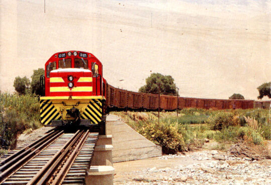 El Ocaso del Ferrocarril Arica La Paz: De 300 mil toneladas de carga a Bolivia a 2 viajes a Poconchile