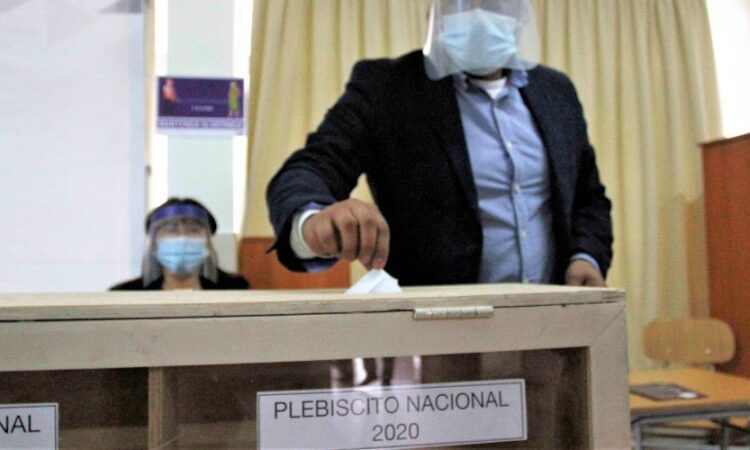 Las “fakes news” (noticias falsas ) del Plebiscito del domingo