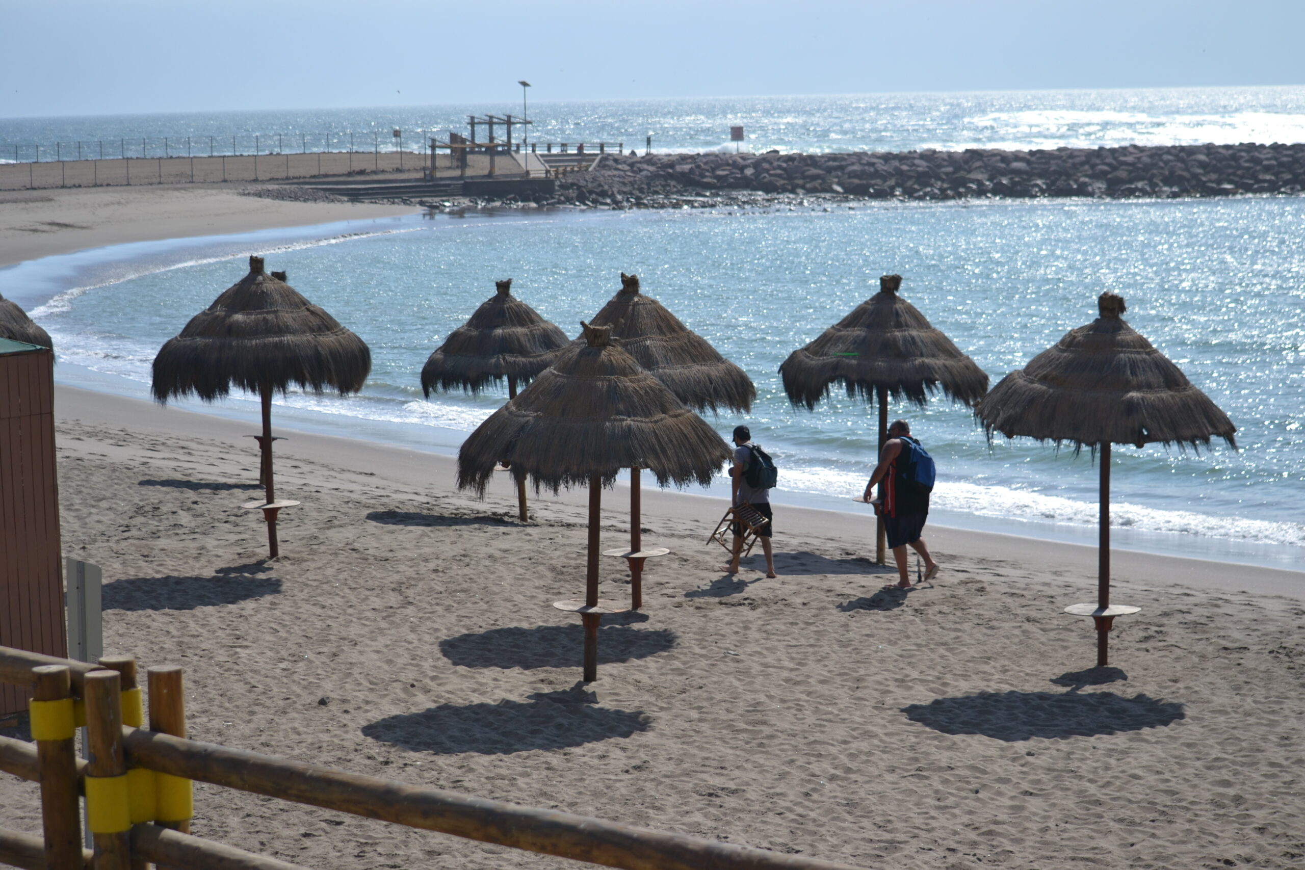 Domingo primaveral con playas desiertas
