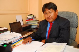 Ex alcalde Gregorio Mendoza asumió como Consejero Regional