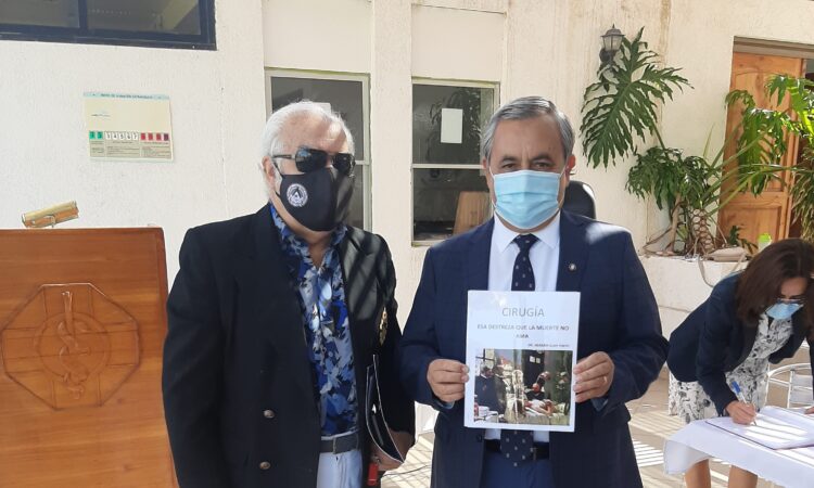 Asumió nueva directiva de COLMED Arica presidida por el Dr. Hernán Sudy