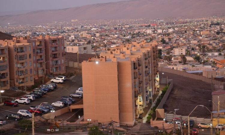 Setenta testigos declaran en juicio oral por masivas estafas en ventas de casas en Arica