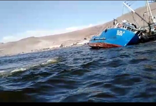 Se hundió nave pesquera “Elva S” y sus cinco tripulantes fueron rescatados ilesos