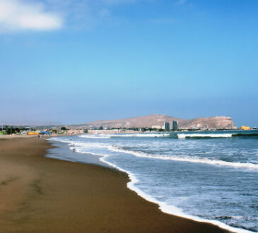 Masa de agua en forma de tsunami menor llegará  a las 06:30 horas de este viernes a Arica