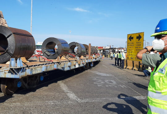 Después de 18 años salió tren con carga a Bolivia