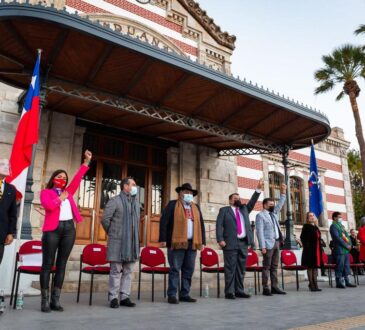 Alcalde y Concejo Municipal de Arica asumieron cargos por el periodo 2021-2024