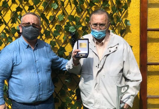 Entregan Medalla de Honor a concejal Jaime Arancibia por más de cuatro periodos en la Municipalidad