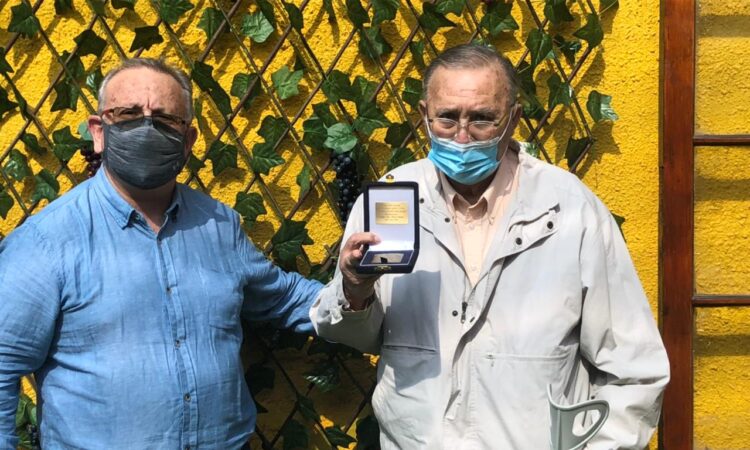 Entregan Medalla de Honor a concejal Jaime Arancibia por más de cuatro periodos en la Municipalidad