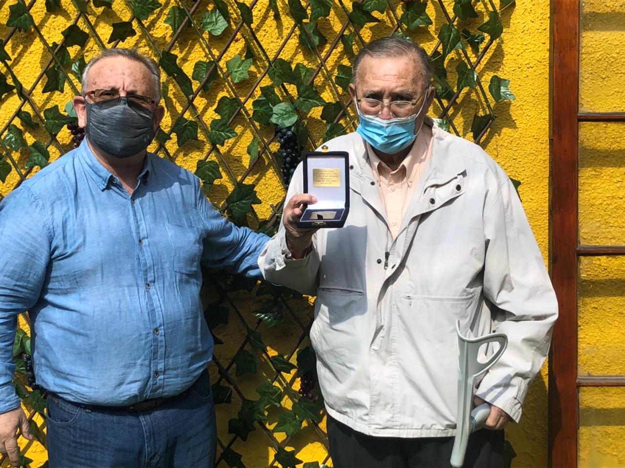 Entregan Medalla de Honor a concejal Jaime Arancibia por más de cuatro periodos en la Municipalidad