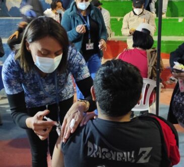 Preocupa nuevo récord de contagios diarios en la región