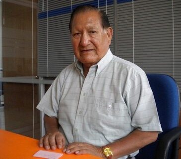 Entregaron Medalla al Mérito Artístico en forma póstuma al Maestro Manuel Mamani Mamani