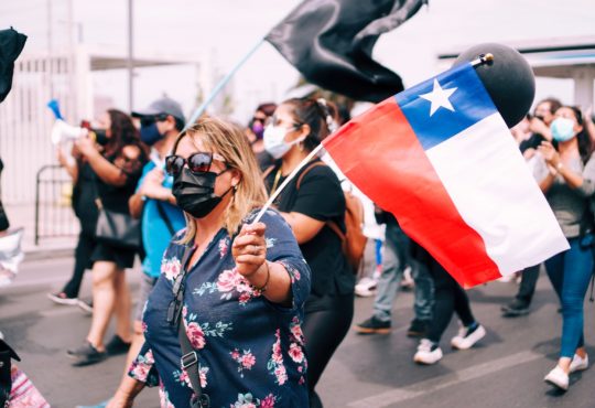 Siguen marchas por despidos de trabajadores de la Educación del SLEP Chinchorro