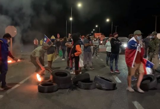 Arica amaneció bloqueada en todos sus accesos