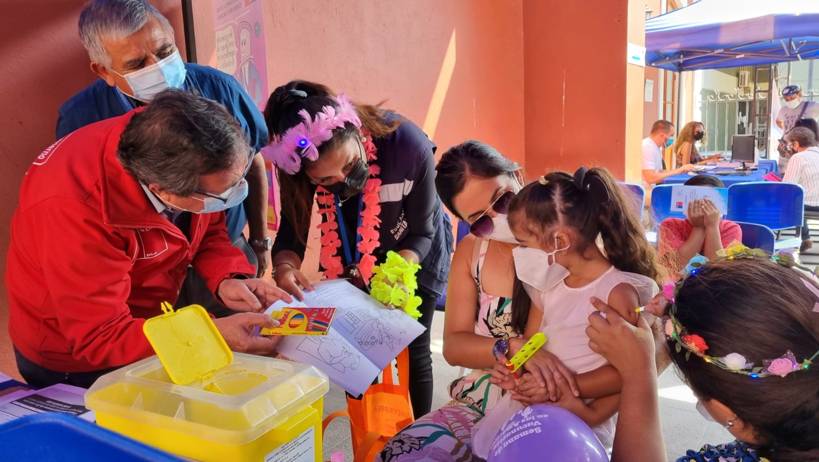 Éxito total en el primer día de la campaña “De vuelta a clases bien protegidos”