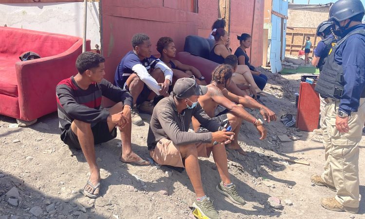 Más de 300 extranjeros denunciados por ingresos clandestinos en Arica