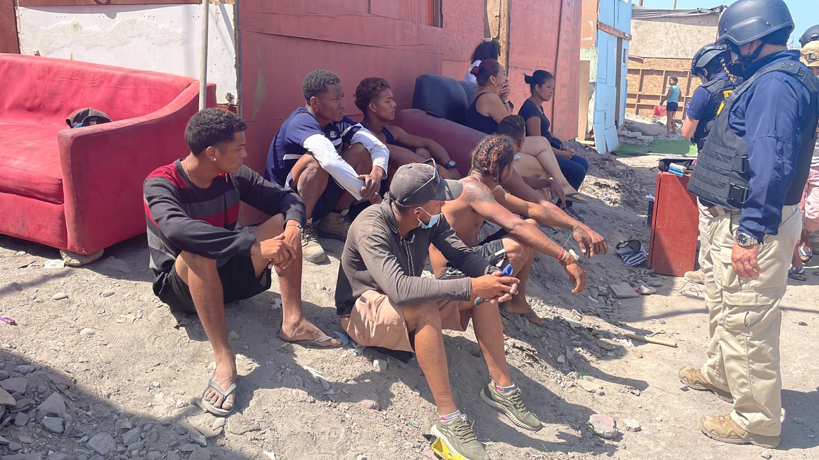 Más de 300 extranjeros denunciados por ingresos clandestinos en Arica
