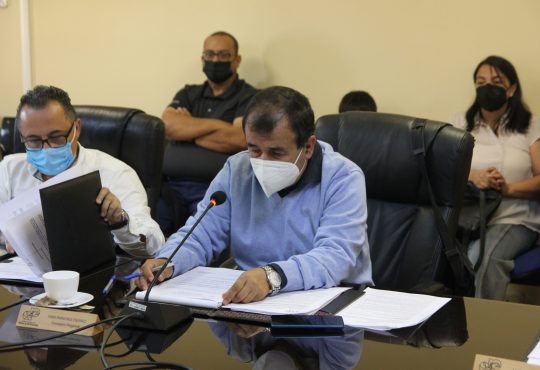 Sumario y querella exige consejero por falsificación en proyectos 6% del FNDR