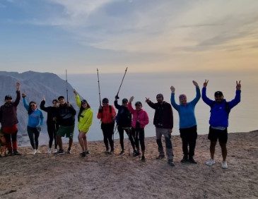 Trekking en Caleta Vitor una experiencia inolvidable