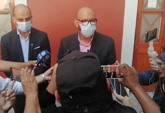 Seremi de Educación debutó en su primer día con grave conflicto estudiantil