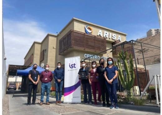 Premio Nacional recibió la Clínica Odontológica Arisa de parte del IST