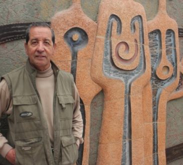 Consagrado escultor y académico Juan Díaz Fleming expone en la Casa de la Cultura