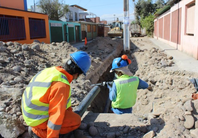 Avanzan obras de renovación redes de agua potable en Arica