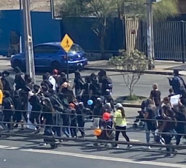 Orden de desalojo provoca protesta en comunidad educativa