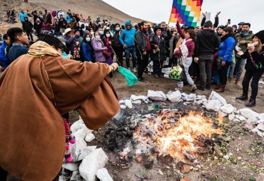 En el Cerro Sagrado pueblos originarios recibieron el Machaq Mara 5530