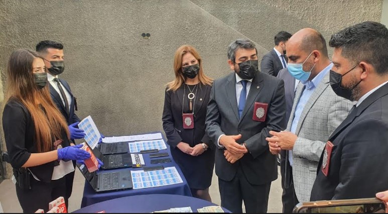 Fiscalía y PDI desbaratan mafia que internó a 1.775 ilegales por Arica