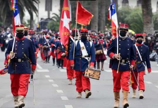 Desfile del 7 de Junio y su retorno cara a cara al pie del Morro