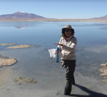 Científica de la UTA pide que los estudiantes vuelvan a los laboratorios
