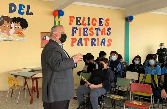 El Senado en Tu Sala llegó hasta la población Cabo Aroca