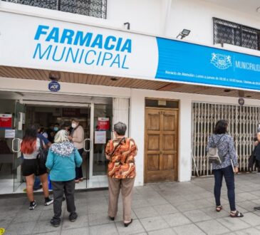 Farmacia Municipal invierte más de 230 millones para cumplir con vecinos ariqueños