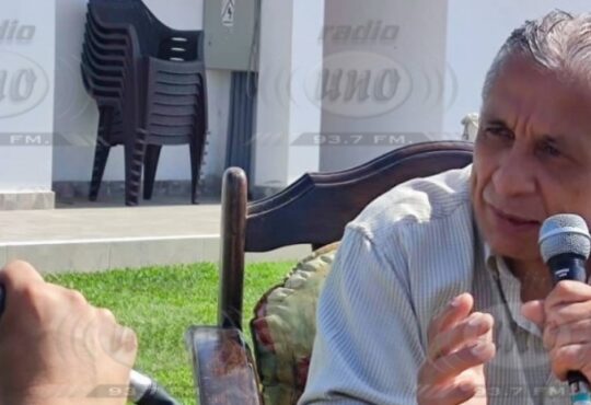 Peruano Humala inició campaña presidencial con recuperación de Arica