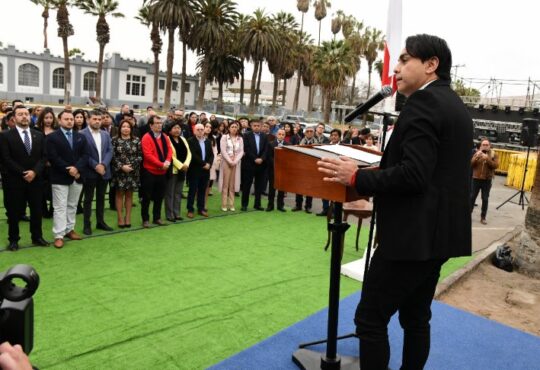 Gobernador Jorge Díaz llama a estar atentos a quienes le dan la espalda a la región
