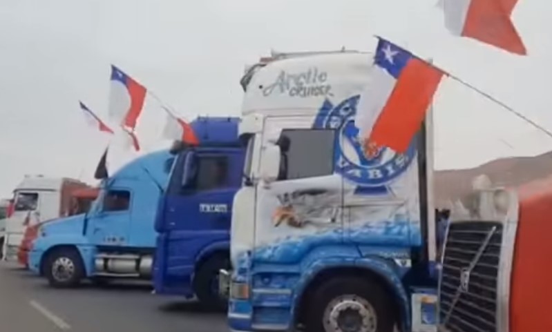 Gobierno y camioneros llegan a un acuerdo y paro concluirá en los próximos días