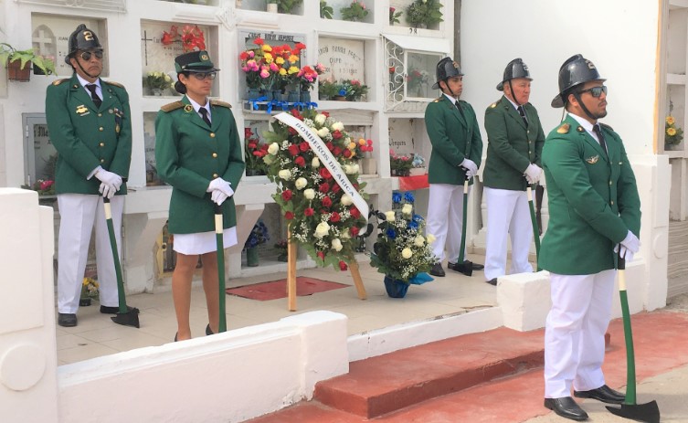 Después de dos años Bomberos de Arica rindió homenaje a sus mártires