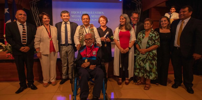 4 Hijos e Hijas Ilustres de Arica, 10 medallas al mérito y 3 reconocimientos póstumos