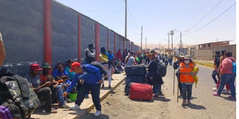 Taxistas especulan con chilenos que se atreven a viajar a Tacna