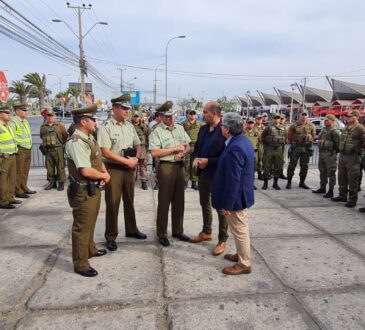 Mil controles en siete horas hicieron Carabineros en coordinación con la Delegación Presidencial