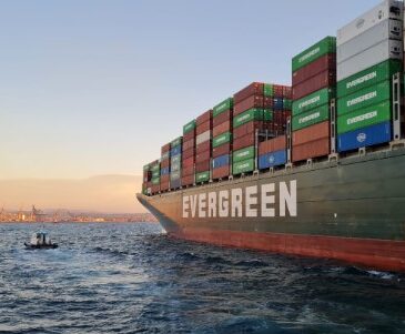 Transportistas bolivianos: “Puerto de Arica no tiene capacidad para atender sus cargas”