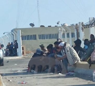 Migrantes varados en Tacna tras militarización de frontera chilena