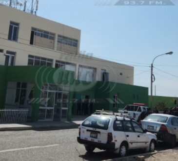 Policía de la PNP en días libres oficiaba de coyote