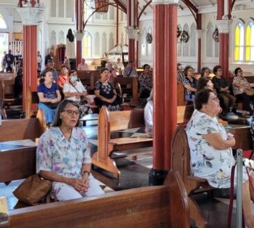 Con recogimiento y fervor Arica recuerda el Vía Crucis este Viernes Santo