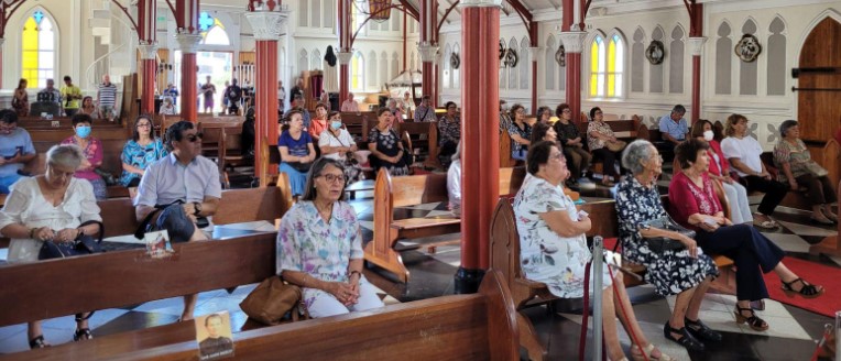 Con recogimiento y fervor Arica recuerda el Vía Crucis este Viernes Santo