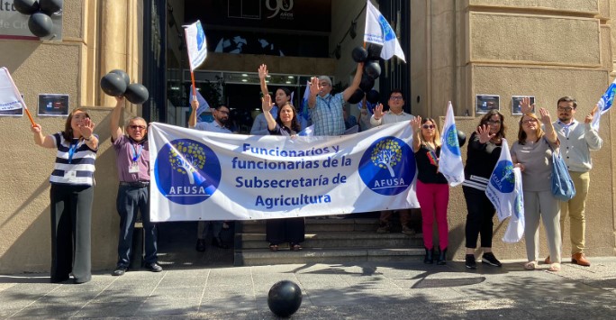 Presión de funcionarios aceleró renuncia de la Seremi de Agricultura