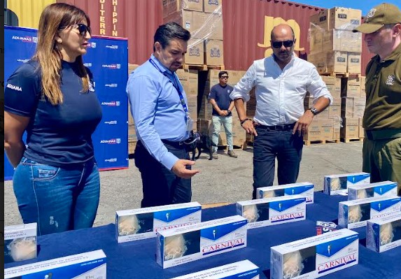 Aduanas incautó tres camiones con cigarrillos coreanos en Chungará