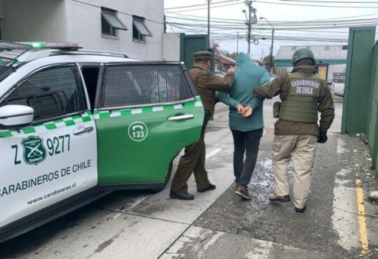 ¡Qué futuro! Con 16 años se hizo pasar por detective y asaltó domicilio