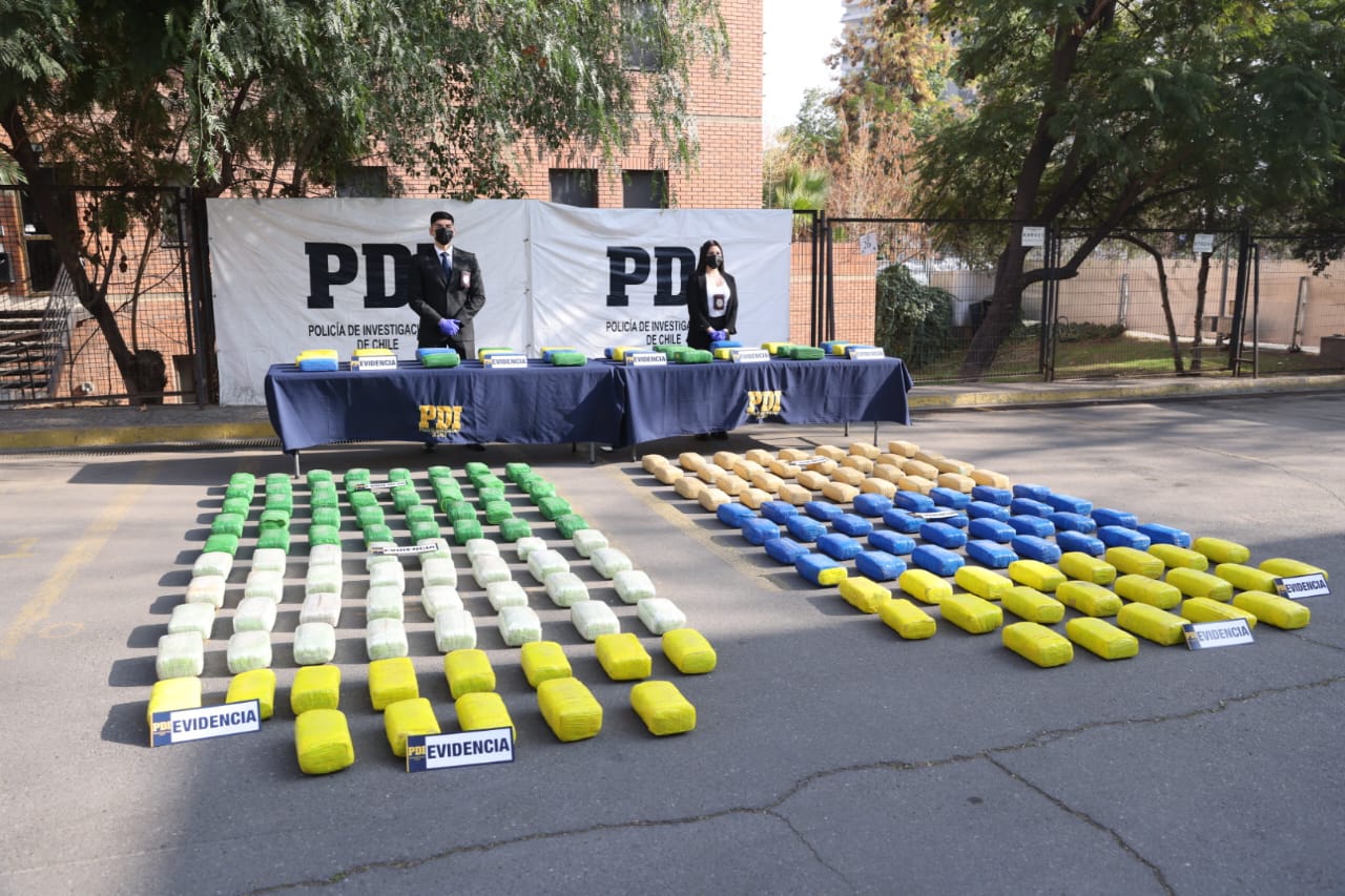 Operación Binomio 2: Incautan 212 kilos de drogas de organización extranjera