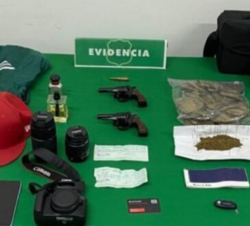 Tercer implicado en robo a mano armada cayó cuando ofrecía botín en redes sociales